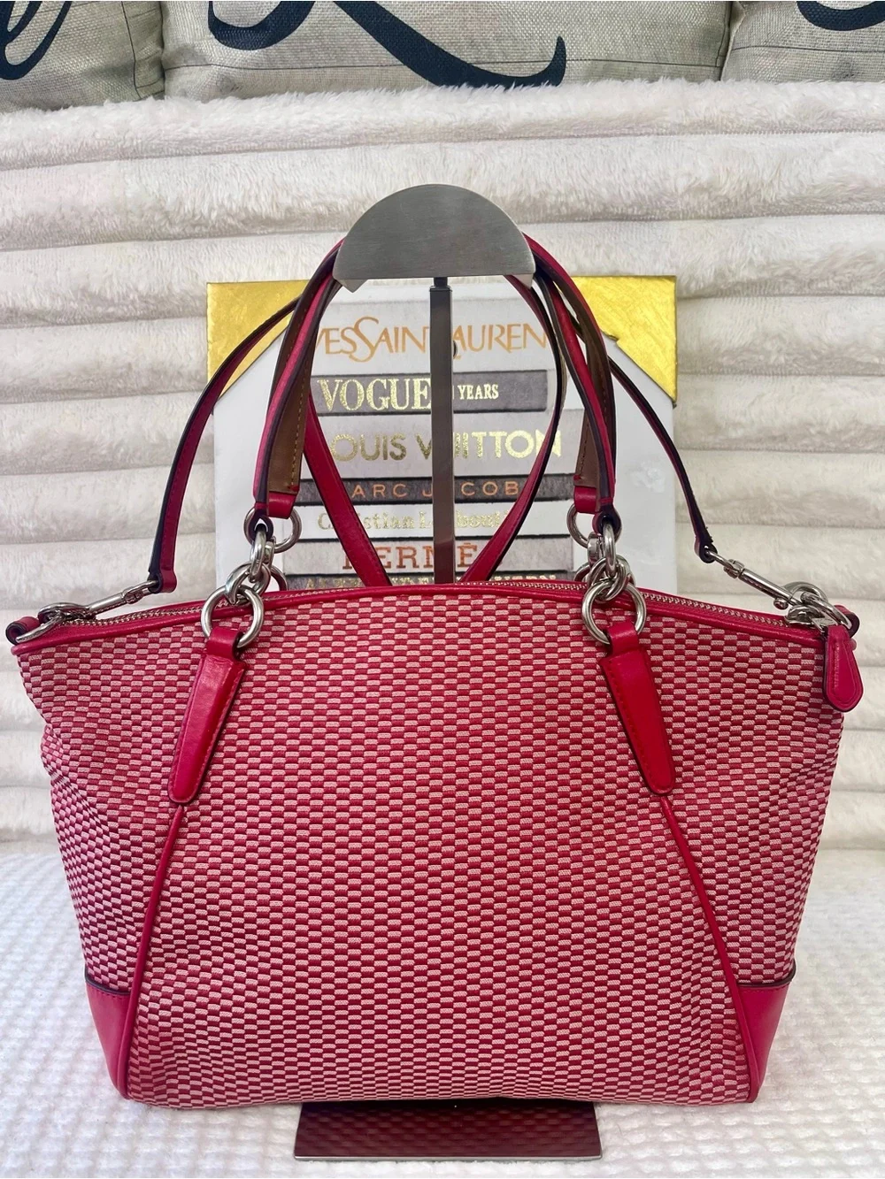 2017 Coach Kelsey Satchel with Removable Crossbody Strap